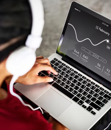 Optimizing web performance with Bootstrap CDN in the body